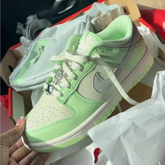 Nike Lime and Cream Sneakers (never worn) limited edition Nike dunks - Picture 1 of 1